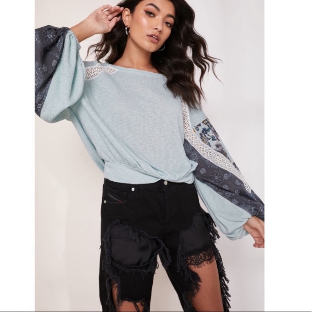 Free People Casual Clash Sweater EUC